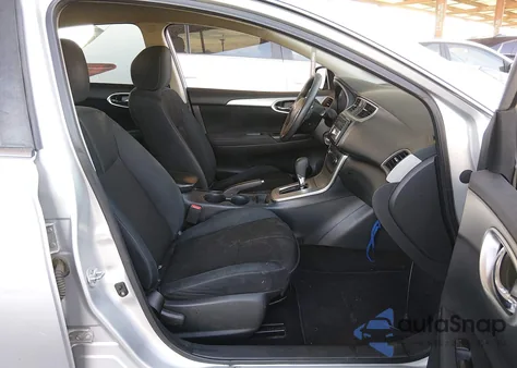 2015 Nissan Sentra S z USA, uszkodzony, nr VIN 3N1AB7AP9FY355124